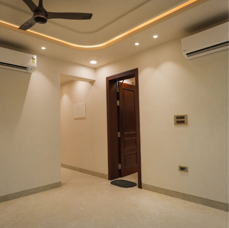 undefined, vasant vihar 3 Bedroom 400 Sq.Ft. Builder Floor In Vasant Vihar Delhi 9390767