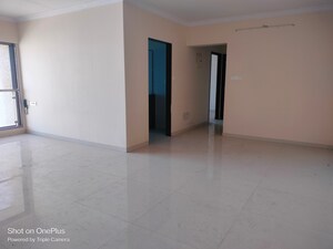 Room in 3 BHK Apartment at Karwa Kairali, Goregaon West – for Rent