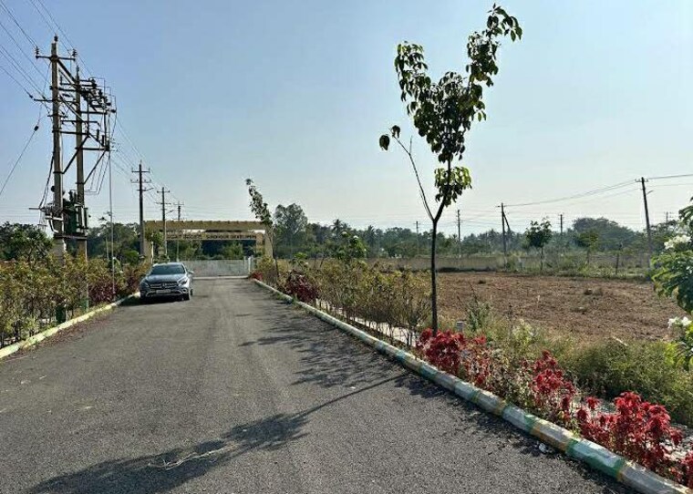 Garden, kanakapura  1200 Sq.Yd. Plot In Kanakapura Bangalore 9390817