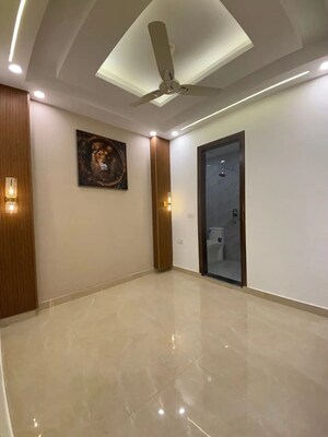 Room in 3.5 BHK Builder Floor at SA HOMES I, Uttam Nagar – for Sale