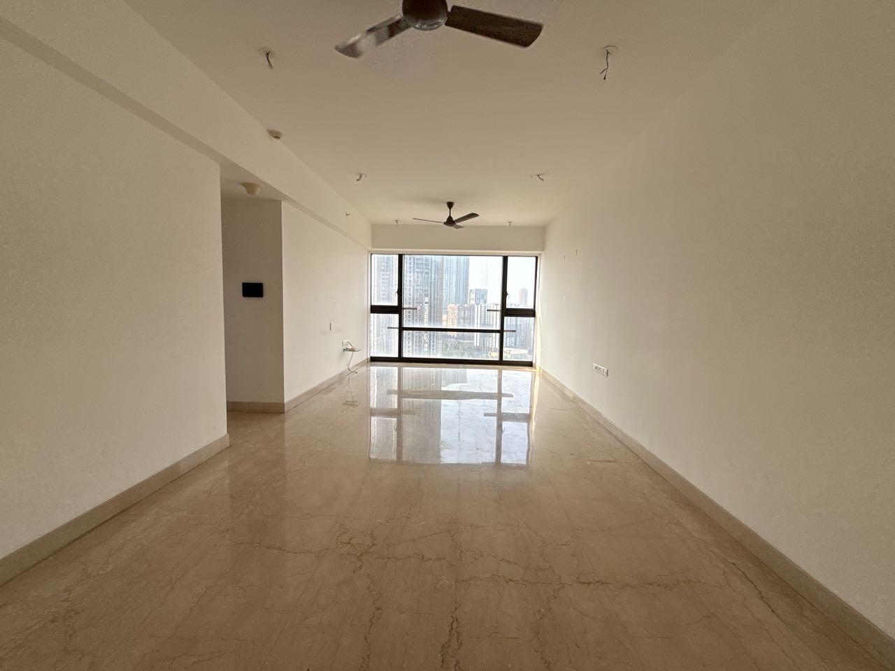 3 BHK + Servant Room 1390 Sq.Ft. Apartment in Lodha The Park
