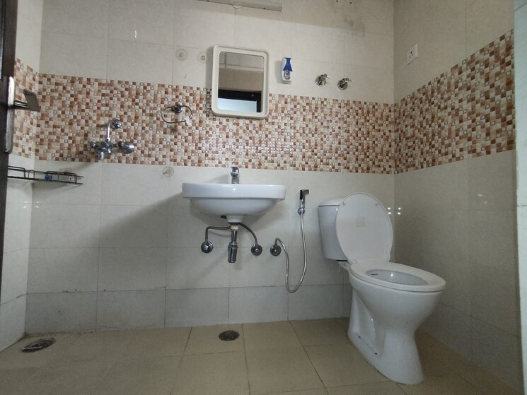 Bathroom, jm-florence 2 Bedroom 1197 Sq.Ft. Apartment In Tech Zone 4 Greater Noida Greater Noida 9389862