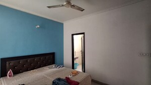 Room in 2 BHK Apartment at Penta Homes, Vip Road – for Rent