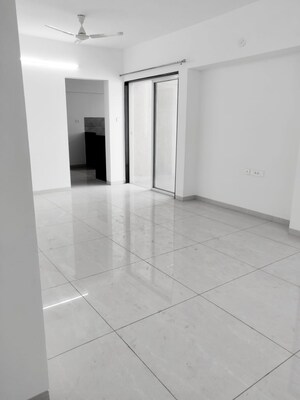 Room in 3 BHK Apartment at Vandana Residency Kharadi, Kharadi – for Rent