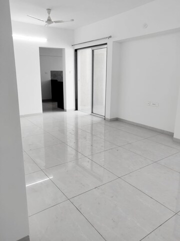 Room in 3 BHK Apartment at Vandana Residency Kharadi, Kharadi – for Rent