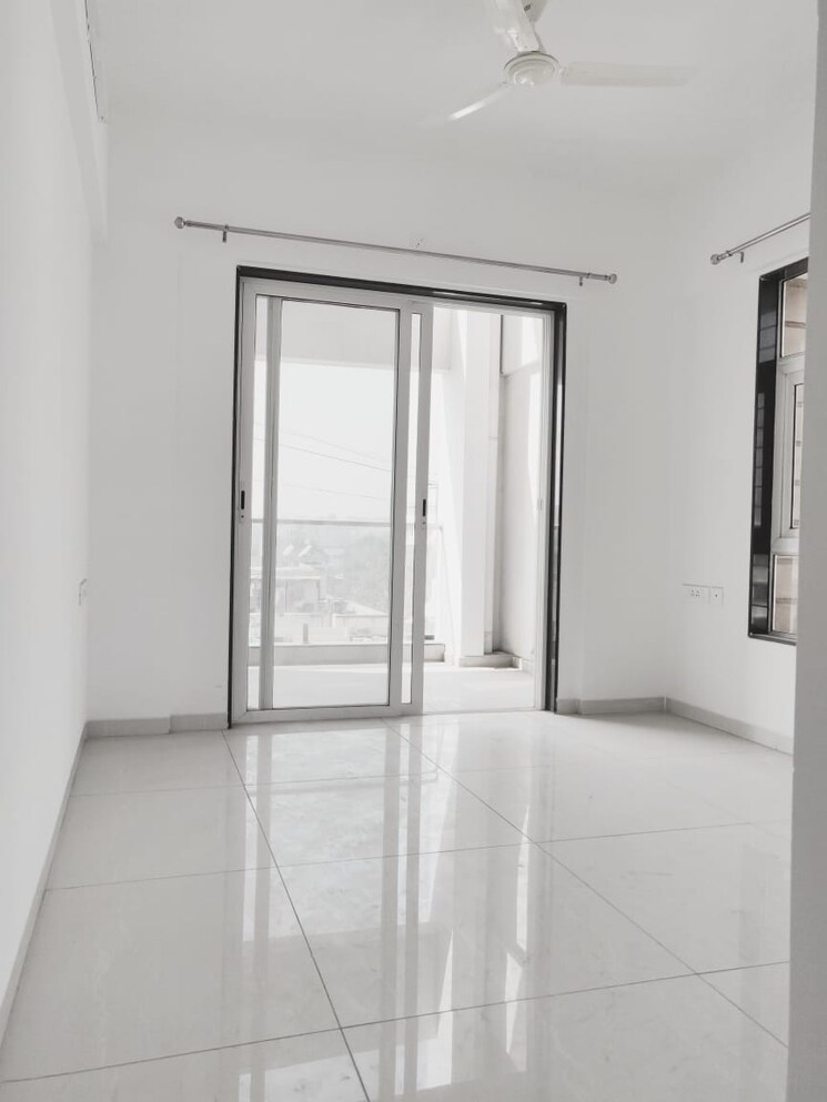 Room, vandana-residency-kharadi 3 Bedroom 1087 Sq.Ft. Apartment In Kharadi Pune 9390870