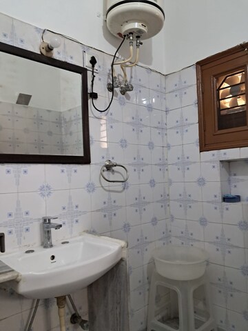 Bathroom in 1 BHK Independent House at Sector 12 Panchkula – for Rent