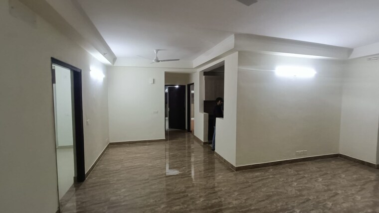 Room, amrapali-silicon-city 3 Bedroom 1545 Sq.Ft. Apartment In Sector 76 Noida 9390896
