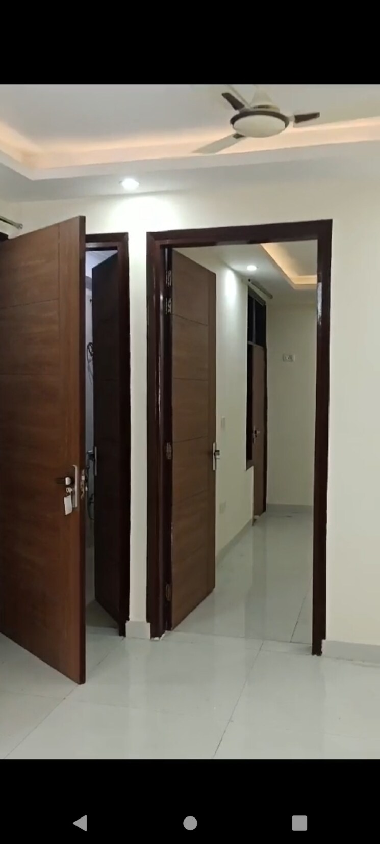 undefined, chattarpur 3 Bedroom 1250 Sq.Ft. Builder Floor In Chattarpur Delhi 9390903