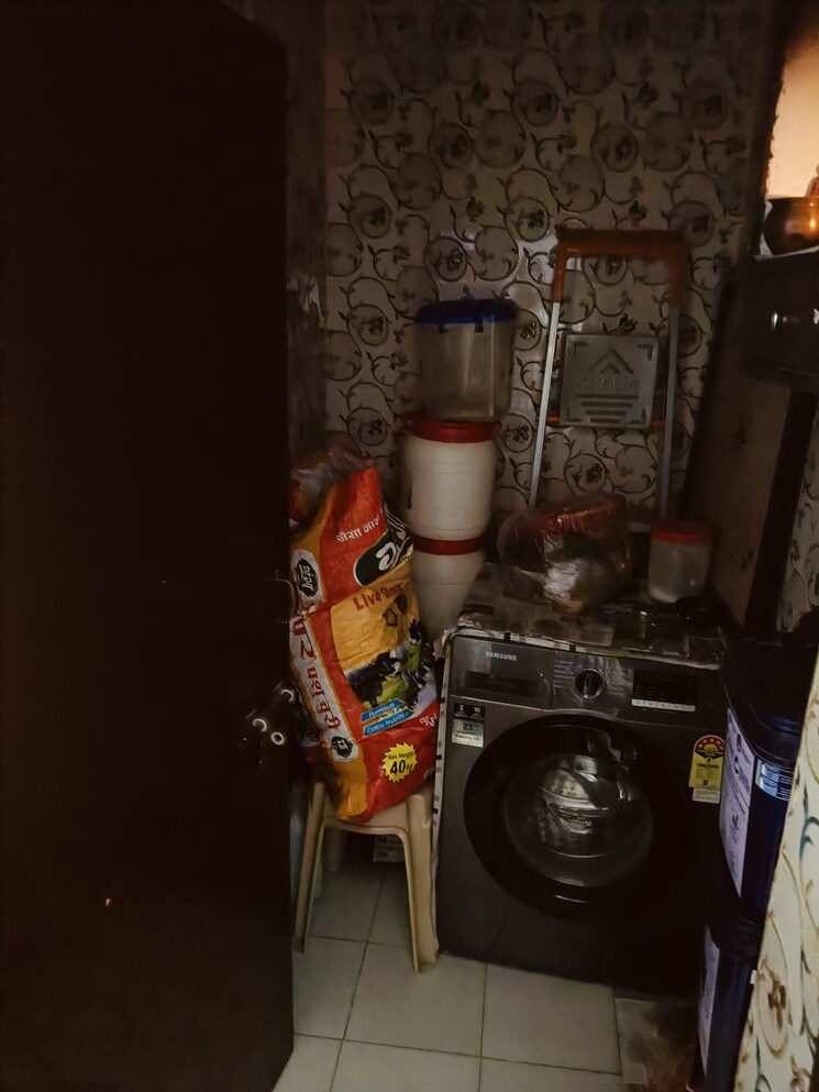  Parking, dhakoli 1 Bedroom 700 Sq.Ft. Builder Floor In Dhakoli Zirakpur 9390928