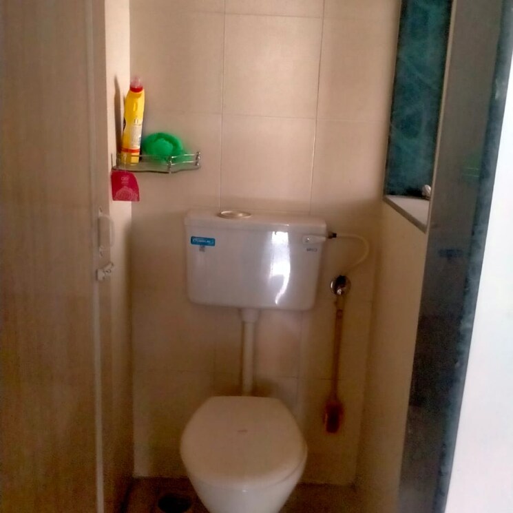 Bathroom, puranik-city-phase-iii 1 Bedroom 420 Sq.Ft. Apartment In Koliwada Thane 9390971
