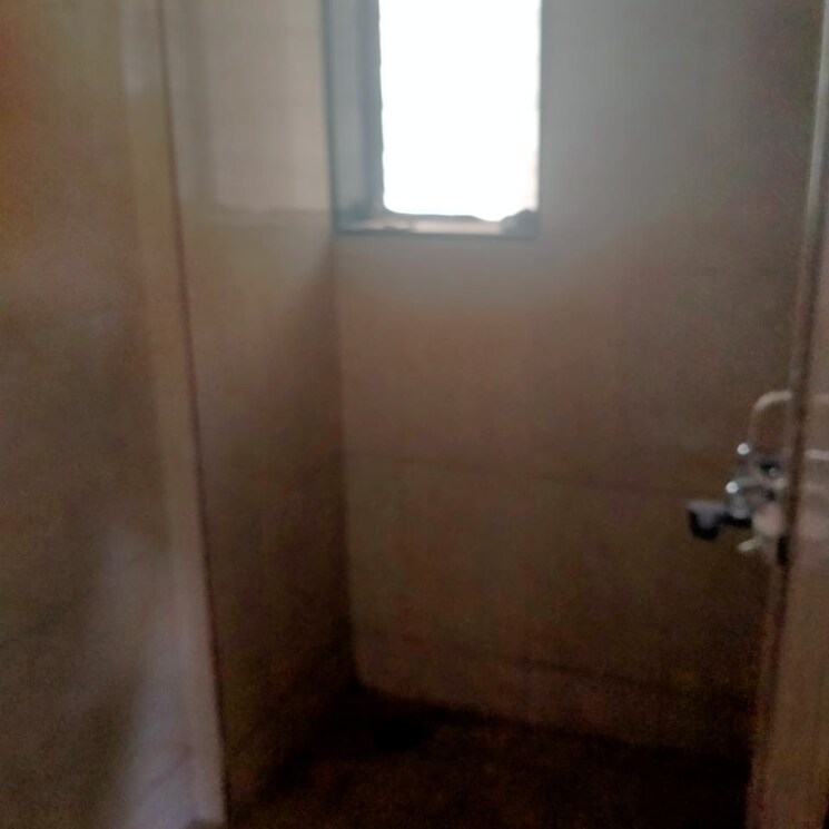 Room, puranik-city-phase-iii 1 Bedroom 420 Sq.Ft. Apartment In Koliwada Thane 9390971