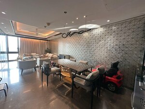 3 BHK Apartment For Sale in Lodha Trump Tower, Worli