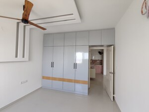 Room in 3 BHK Apartment at GM Global Techies Town, Electronic City Phase I – for Sale