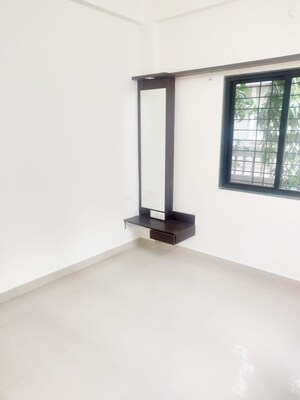 Room in 1 BHK Apartment at Kharadi – for Rent