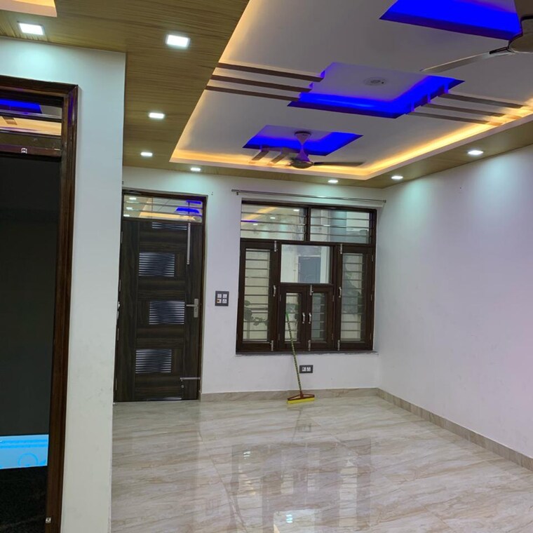 Room, the-mangalam-cghs 3.5 Bedroom 1800 Sq.Ft. Villa In Ankheer Faridabad 9391012