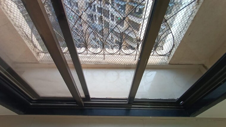 Balcony, nisarg-hyde-park 2 Bedroom 1060 Sq.Ft. Apartment In Kharghar Navi Mumbai 9391005