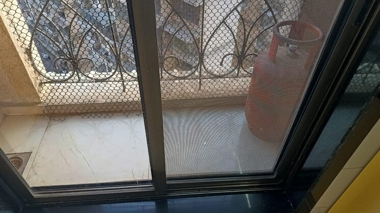 Balcony, nisarg-hyde-park 2 Bedroom 1060 Sq.Ft. Apartment In Kharghar Navi Mumbai 9391005