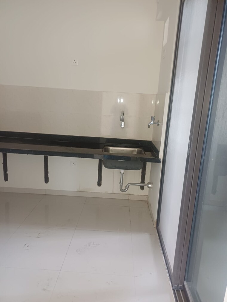 Kitchen, mantra-mesmer 3 Bedroom 943 Sq.Ft. Apartment In Keshav Nagar Pune 9391069