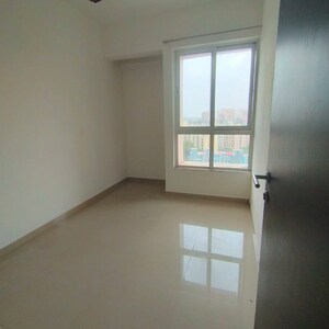 Room in 2 BHK Apartment at Puranik City Reserva, Koliwada – for Rent