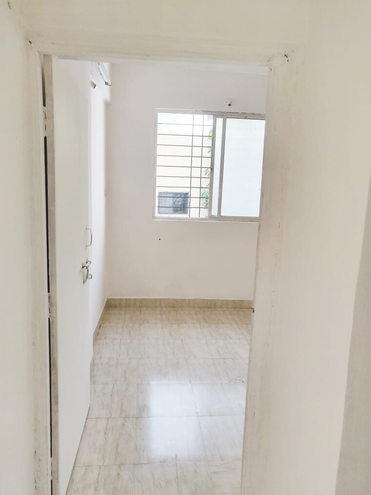 Room, omkar-heights 1 Bedroom 650 Sq.Ft. Builder Floor In Kharadi Pune 9391102