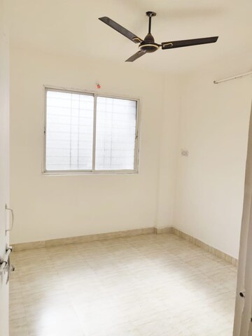 Room in 1 BHK Builder Floor at Omkar Heights, Kharadi – for Rent