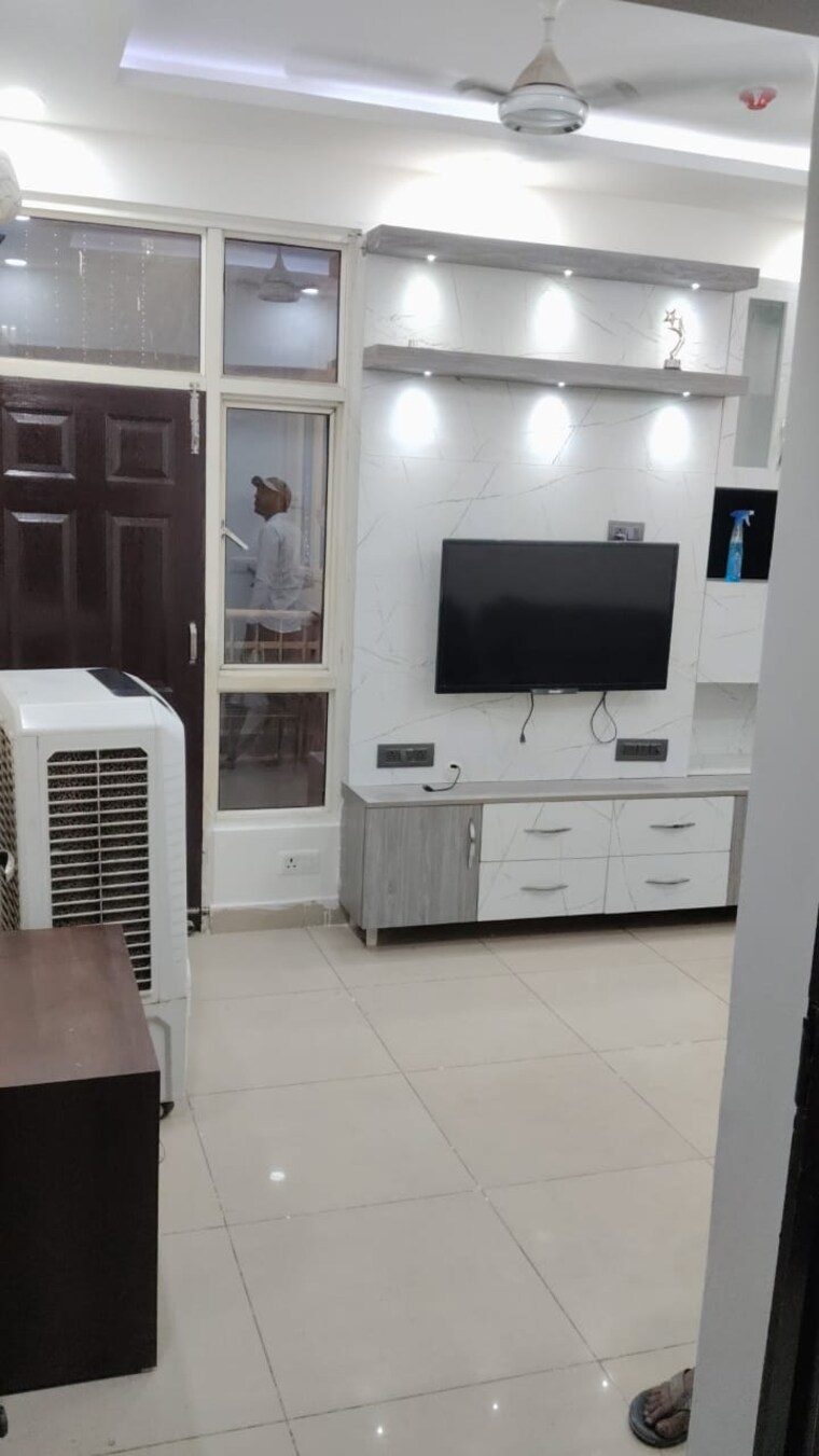 Kitchen, supertech-cape-town 2.5 Bedroom 1150 Sq.Ft. Apartment In Sector 74 Noida 9391125