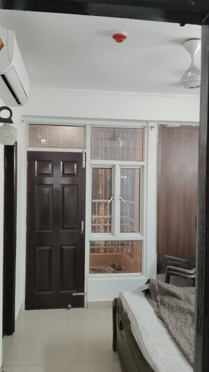 Building Lobby in 2.5 BHK Apartment at Supertech Cape Town, Sector 74 – for Rent