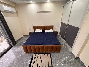 Master Bedroom in 1 BHK Builder Floor at Sector 52 – for Rent