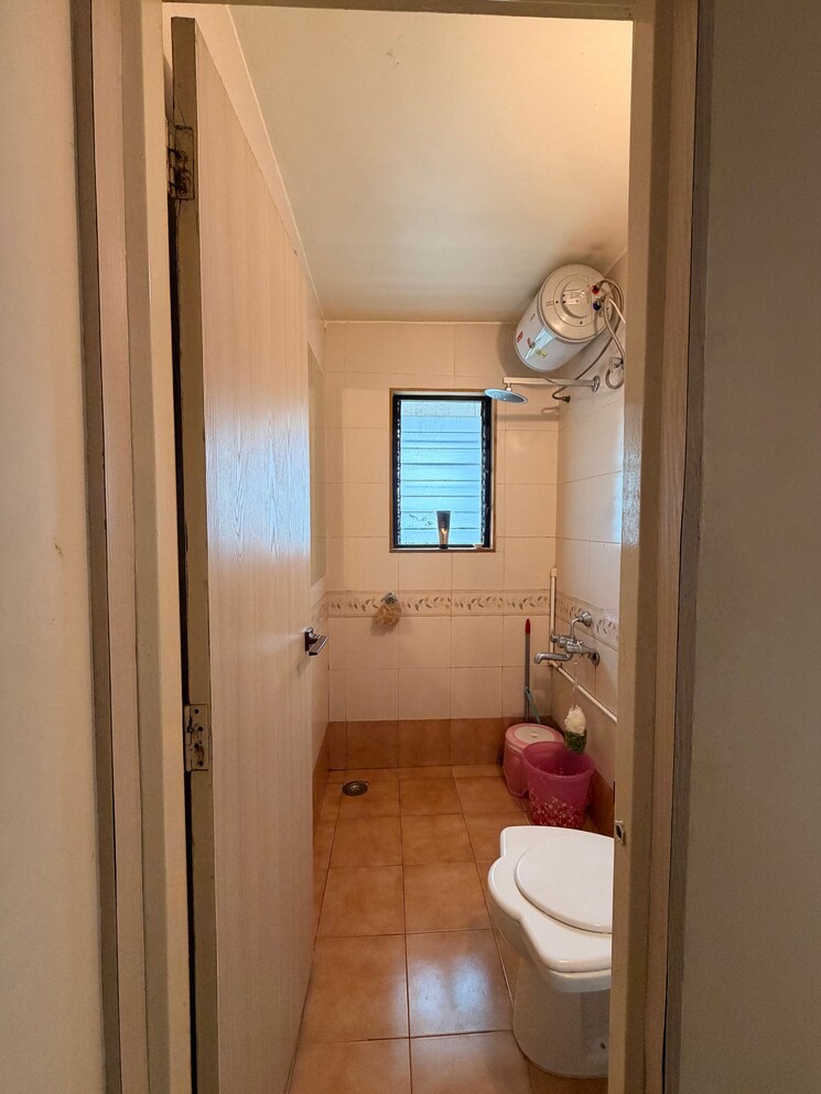 Bathroom, rohan-prarthana 2 Bedroom 962 Sq.Ft. Apartment In Kothrud Pune 9391182