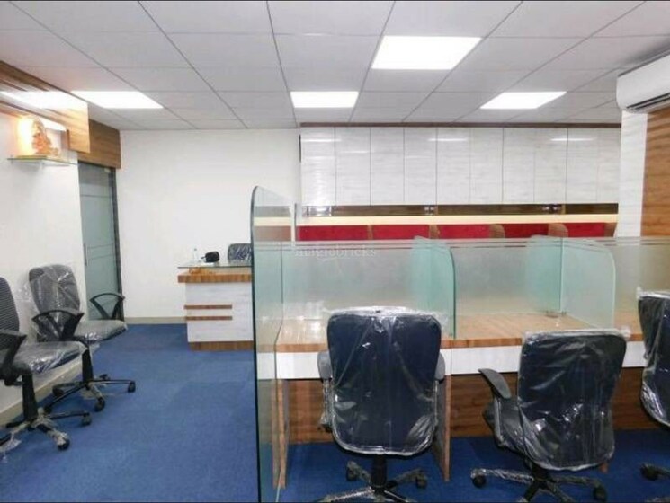 Team Area, real-tech-park Commercial Office Space 3500 Sq.Ft. In Vashi Sector 30a Navi Mumbai 9391126