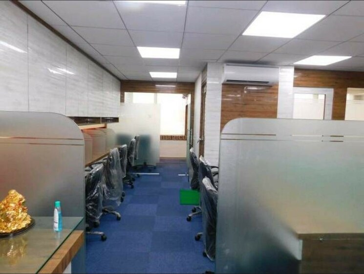  Parking, real-tech-park Commercial Office Space 3500 Sq.Ft. In Vashi Sector 30a Navi Mumbai 9391126