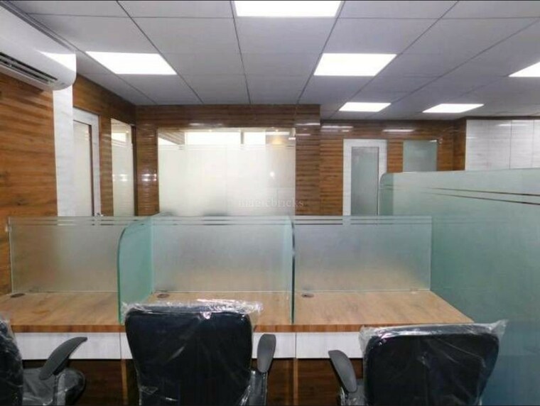 Team Area, real-tech-park Commercial Office Space 3500 Sq.Ft. In Vashi Sector 30a Navi Mumbai 9391126