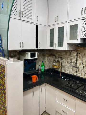 Kitchen in 1.5 BHK Builder Floor at Saket – for Rent