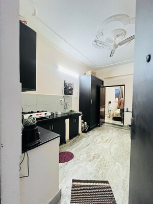 Kitchen in 1 BHK Builder Floor at Sector 40 – for Rent
