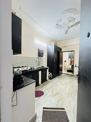 Kitchen in 1 BHK Builder Floor at Sector 40 – for Rent