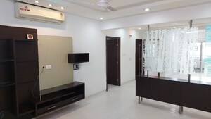 Room in 2 BHK Apartment at Prestige High Fields, Gachibowli – for Rent