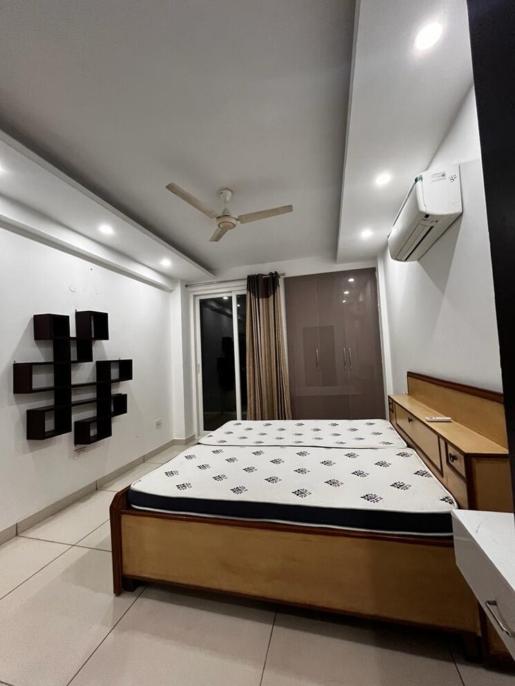Bedroom, ghb-splande 3 Bedroom 1900 Sq.Ft. Apartment In Patiala Road Zirakpur 9391216
