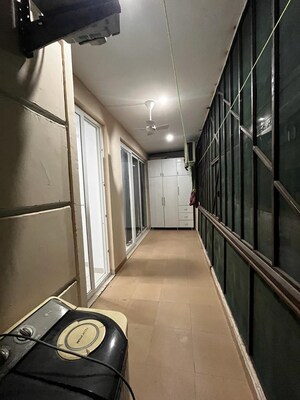 Room in 3 BHK Apartment at GHB Splande, Patiala Road – for Rent