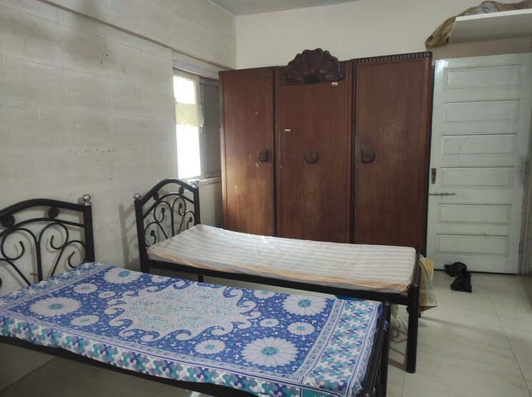 Bedroom, andheri east Pg For Boys In Andheri East 9391231