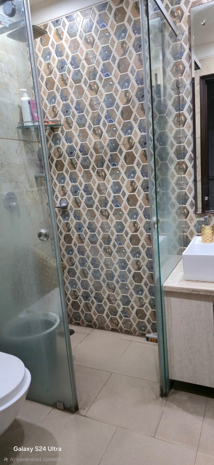 Bathroom, safdarjung enclave 3 Bedroom 1350 Sq.Ft. Builder Floor In Safdarjung Enclave Delhi 9391268