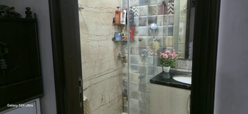 Bathroom in 3 BHK Builder Floor at Safdarjung Enclave – for Sale
