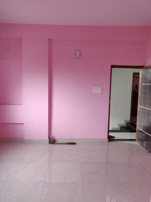 Room in 1 BHK Builder Floor at Kharadi – for Rent