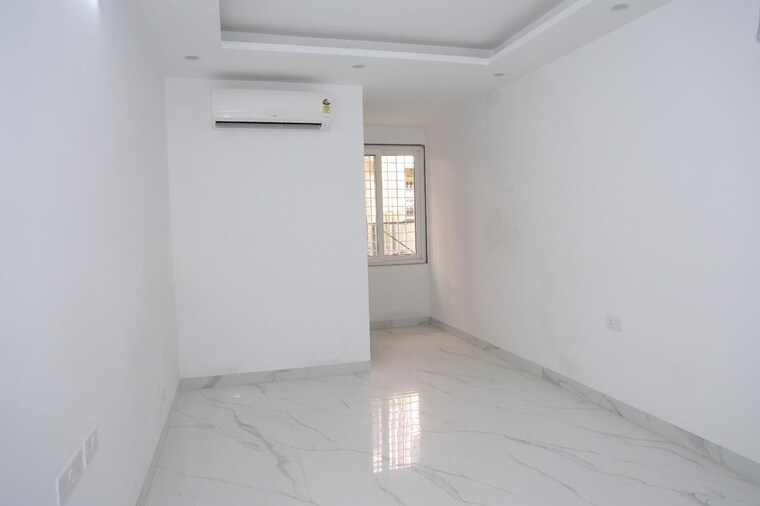 Room, vasant kunj 4 Bedroom 2200 Sq.Ft. Apartment In Vasant Kunj Delhi 9391307
