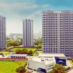 3 BHK + Servant Room Apartment For Sale in Paras Dews