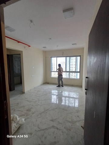 Room in 1 BHK Apartment at Dotom Isle, Malad West – for Sale