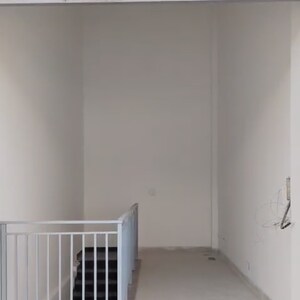  Showroom For Rent in Aerocity