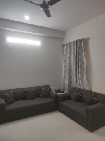 Living Room in 2 BHK Builder Floor at Sector 40 – for Rent