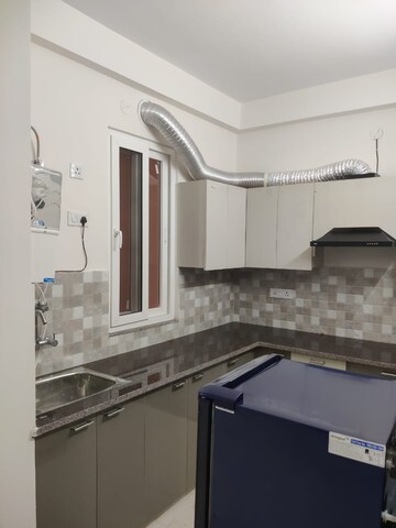 Kitchen in 2 BHK Builder Floor at Sector 40 – for Rent