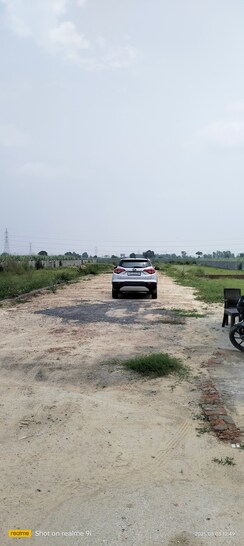 Plot For Sale in Bharat City